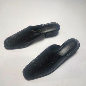 PREDICTIONS Leather Collections Women's Black Leather Sandals Size 10M